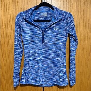 Under Armour women's XS all season gear semi fitted 1/4 zip long sleeve top
